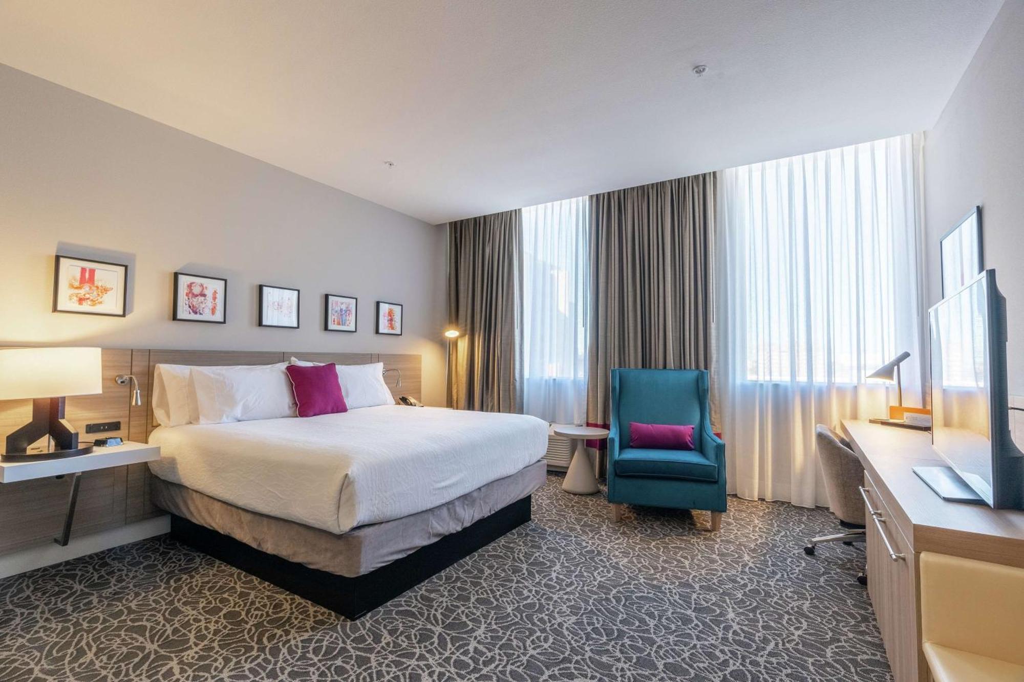 Hilton Garden Inn Wichita Downtown, Ks Bagian luar foto
