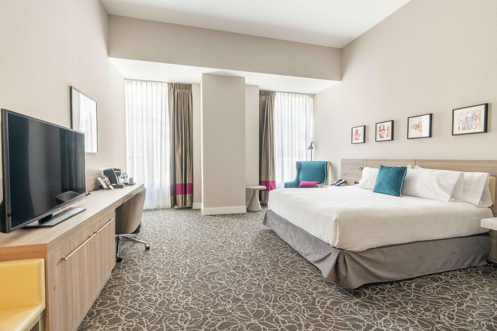 Hilton Garden Inn Wichita Downtown, Ks Bagian luar foto
